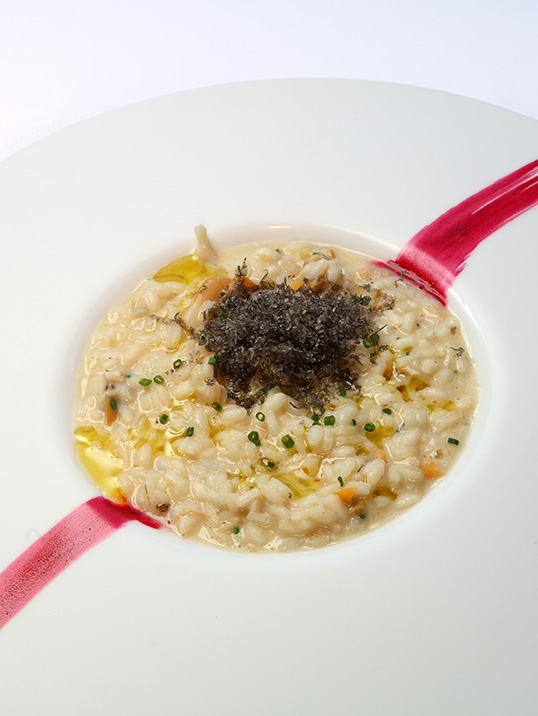 Ricetta con bottarga di caviale Cru Caviar grattugiata
