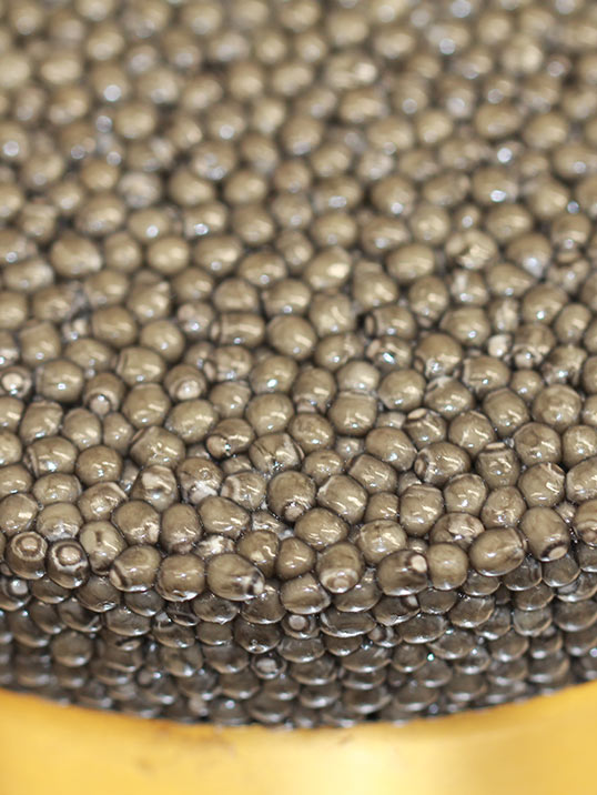 Cru Caviar caviale varietà Beluga Imperial: le sue uova sono grandi